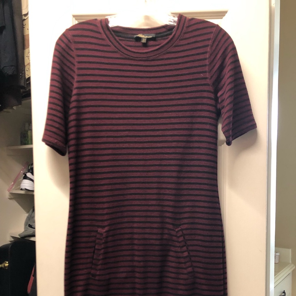 Maroon and black stripe with pocket in front